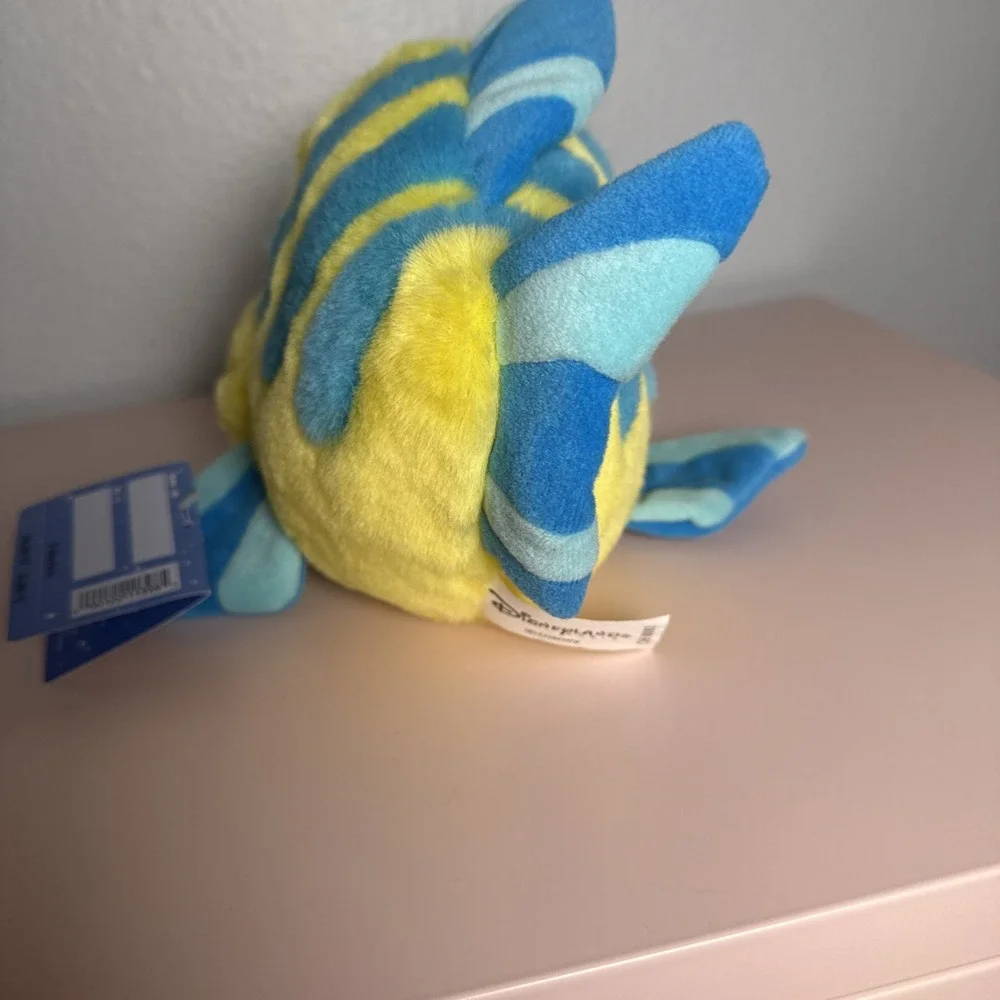 Disneyland PARIS Flounder Plush 11